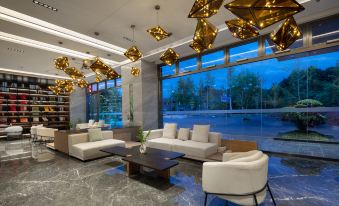 Days Hotel by Wyndham Enshi