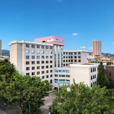 Xinkaitong Hotel Ruili