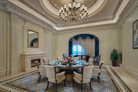 Crowne Plaza Dongying Отели рядом с достопримечательностью «Huanghe Sanjiaozhou Zoo»