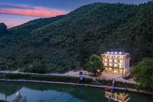 Anji Yunxiadeye - Lakeside Resort Villa Boutique Hotel (Yunshang Prairie - Yunxia Lakeside)