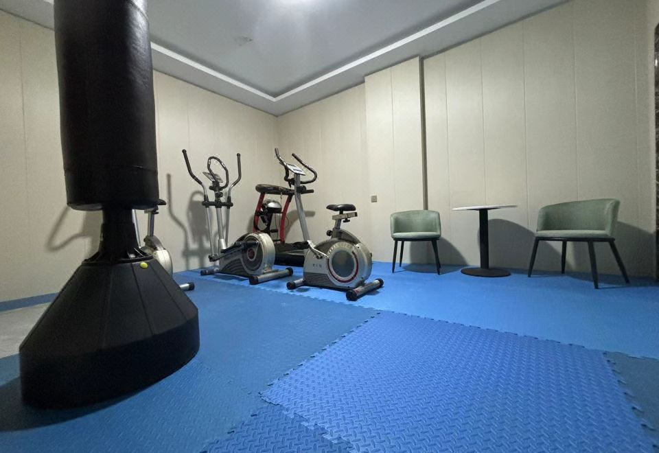 4. 진구 샹 호텔..