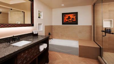 リゾートビュー.フロリダ特別バリアフリールームと聴覚障害者用オプション.クイーンサイズベッド2台. ディズニーズ アニマル キングダム ロッジの写真