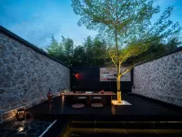 Hua Zhu · Stylist Art Accommodation