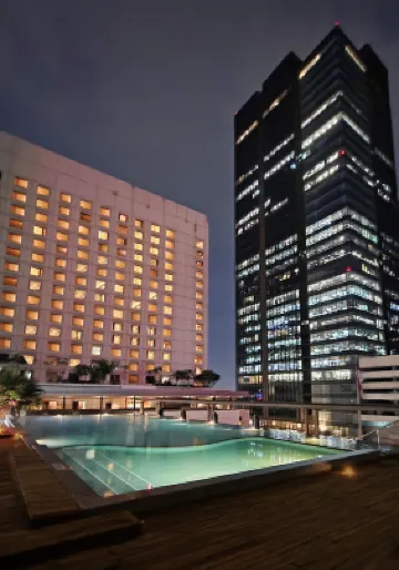 망쿨루후르 아르토텔 스위트 퍼시픽 플레이스 주변 호텔