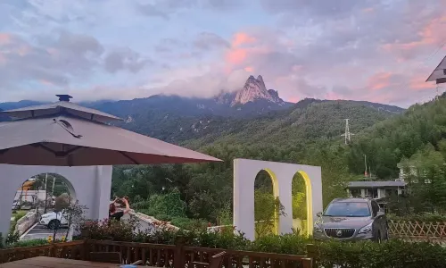 Yunshanying B&B (Tianzhushan Scenic Area Branch)