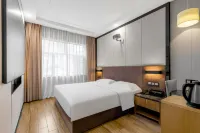 Fairyland Hotel (Beihai Old Street) Отели в г. Бэйхай