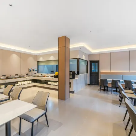 Jianman Hotel (Longyou South Gate Historical Block Store) فنادق في لونغ يَو