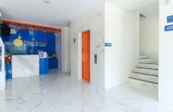 HOTEL BERLIAN INTERNATIONAL Hotel di Kecamatan Pabean Cantikan