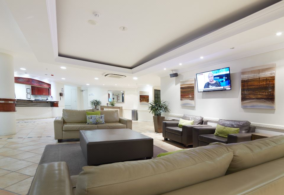 웨스트 엔드 센트럴 아파트먼트 외관