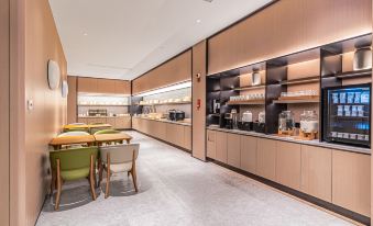 QUAN JI Hotel (Chongqing Guanyinqiao Beibin Road)