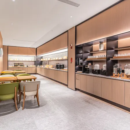 JI Hotel (Chongqing Guanyinqiao Beibin Road) Отели рядом с достопримечательностью «Chongqing Bayu Mingbian Culture Art Museum»