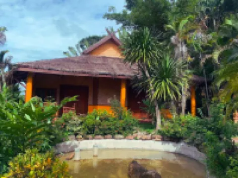 Old Tree's House Hotels in Mae Ai