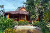 Old Tree's House Hotels in Mae Ai