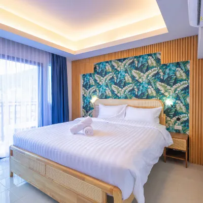 Mellow Poshtel - Kata Beach Отели рядом с достопримечательностью «Пляж Ката-Ной»