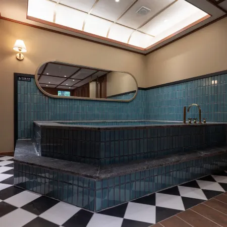 Stay Passport Express Spa Dangsan Отели рядом с достопримечательностью «Парк Пхёнхва»