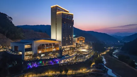 Regal Palace Hotspring Resort Shaoguan