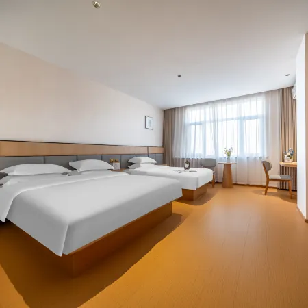 Juxian Junhao Business Hotel
