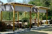 floral hotel Yichun and Jinyunshang mountain spring Jingshu Homestay 밍위에산 톈무/명월산 천무 온천휴양지 주변 호텔
