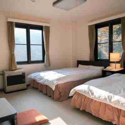 豊島ロッヂ Rooms