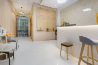 Xingyi Smile Audio-Visual Gaming Smile Hotel - 2-نجوم
