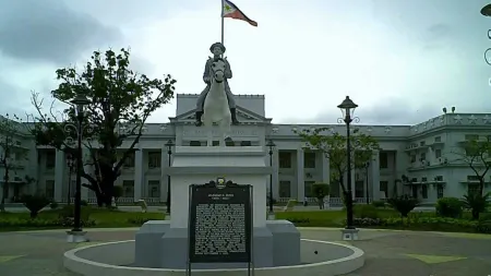 RedDoorz @ KBL Transient Inn San Fernando Отели рядом с достопримечательностью «Don Honorio Ventura Technological State University, Sto. Tomas Campus»