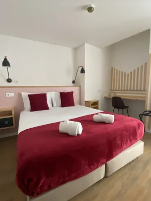 巴卡羅埃羅斯125酒店