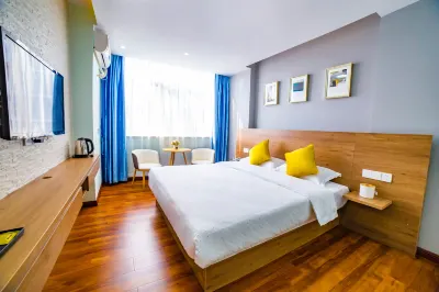 Four Seasons Hotel (Guangxi University East store in Nanning） Hôtels à proximité de : Guangxi University Students' Working Department (Office)