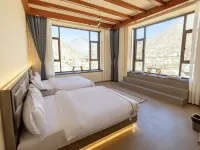 Deqin Wangjiang Tingfeng Homestay