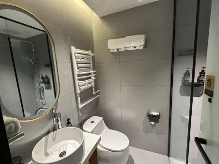 Lanzhou Chaosheng Hotel Отели рядом с достопримечательностью «Lanzhou Resources & Environment Voc-Tech College»