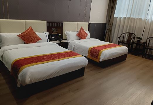 훙장 치엔양디 호텔 외관