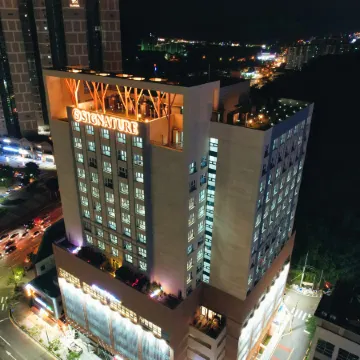 Jeonju Signature Hotel Отели рядом со станцией Станция Jeonju