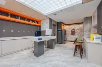 WoZhuai E-Sports Hub Hotel (Shandong University InCity, Jinan)