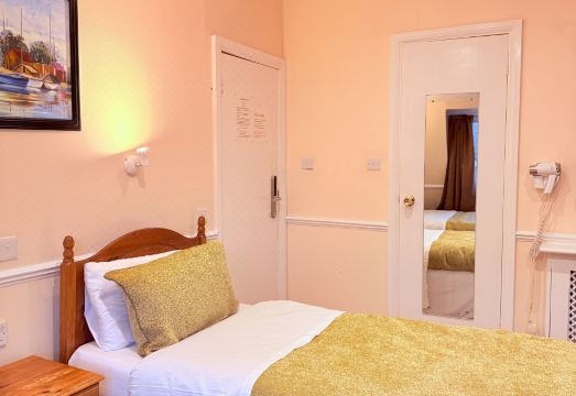 유로파 하우스 호텔 로비