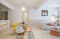 Jazz Suites By Stayla Các khách sạn gần Straits Quay Convention Center