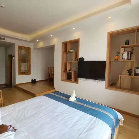 Taotaoju Light Luxury Hotel (Yangzhou Dongguan Street Heyuan)