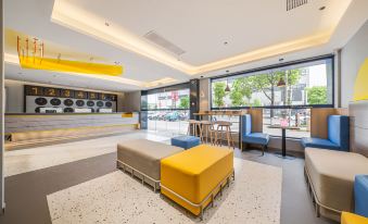 7Days Inn Hotel (Yichun Leiqiao)