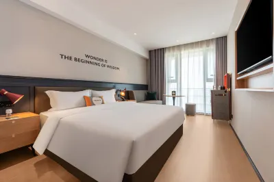 City Comfort Premier Hotel (Nanjing Railway Station Yuqiao Plaza) Hotel a Train Station Area