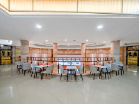 Jingmao Hotel Hotels in Longyou County