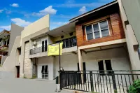 Hotel O Siwalankerto Near City Of Tommorow Mall Formerly Padang Pasir C-12 Residence Hotels in Gayungan