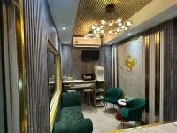 إس إس راي إن موكيت بينتانغ Hotels near بوكيت بينتانج
