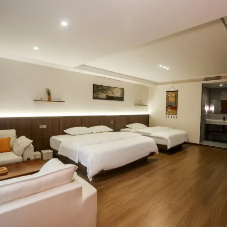 Log Maple Boutique Homestay