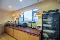 Ruyun Hotel (Gao'an Senze Branch)