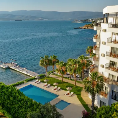 Med Inn Otel Regnum-Çamtepe Tatil Sitesi Sahili yakınındaki oteller