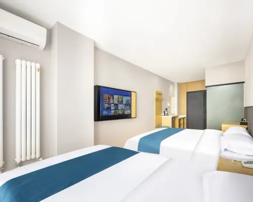 Meet Boutique Hotel (Beijing Tongzhou Wanda Plaza Baliqiao Subway Station) Hotels near Baliqiao Station