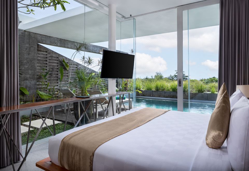 5. 하이드어웨이 빌..