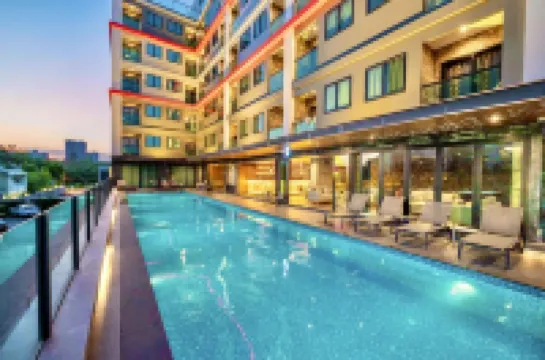 โรงแรมเดอะ ทีเจ