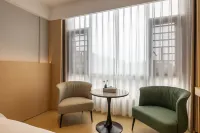 Xinhai Hotel (Anshun Zhenning Huangguoshu Avenue Branch)