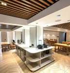 UP Huayi Zhilv Hotel (North Star Square Branch, Mohe City)