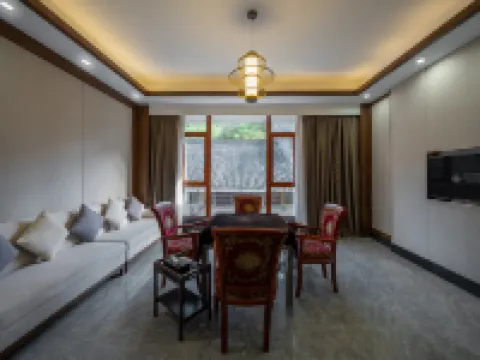 Minyoun Guangwu Mountain Hotel Hotels in Nanjiang