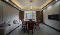 Minyoun Guangwu Mountain Hotel Hotels in Nanjiang